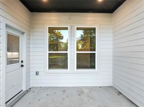 1611  Waweenoc Avenue , Dallas Texas 75216