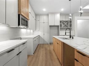 1611  Waweenoc Avenue , Dallas Texas 75216