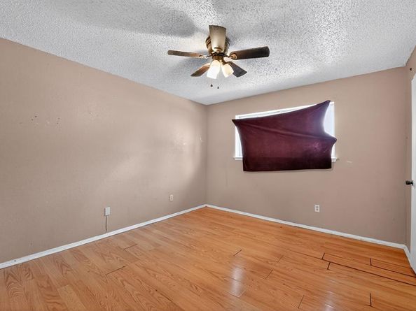 1465  Allegro Drive , Dallas Texas 75241