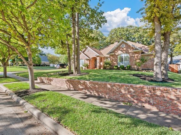 2824  Timber Hill Drive , Grapevine Texas 76051