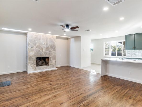 3106  Sharpview Lane , Dallas Texas 75228