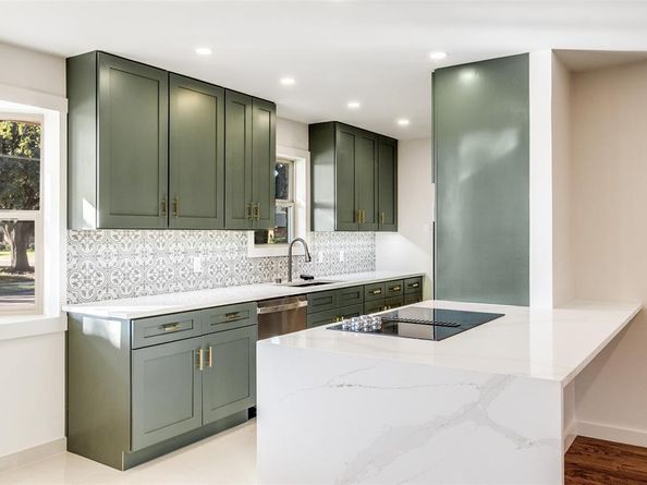 3106  Sharpview Lane , Dallas Texas 75228