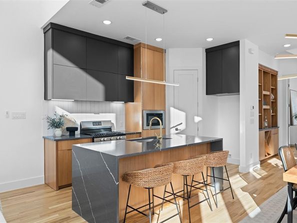 2315 S Vernon Avenue , Dallas Texas 75224