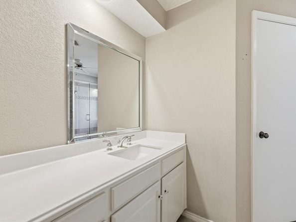 2419  Villa Vera Drive , Arlington Texas 76017