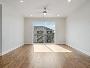 1220 W trinity mills   2011, Carrollton Texas 75006