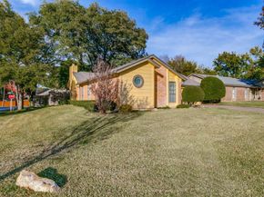 601 N Riverside Drive , Grapevine Texas 76051