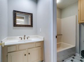 601 N Riverside Drive , Grapevine Texas 76051