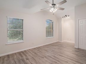 10005  Shelburne Road , Fort Worth Texas 76244