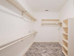 10005  Shelburne Road , Fort Worth Texas 76244