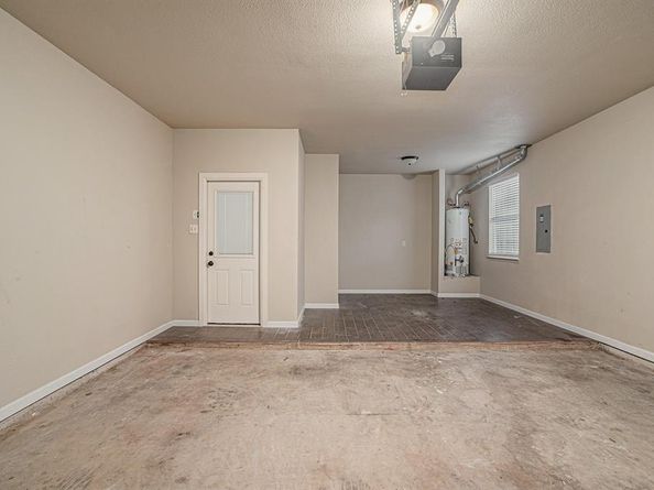 10005  Shelburne Road , Fort Worth Texas 76244