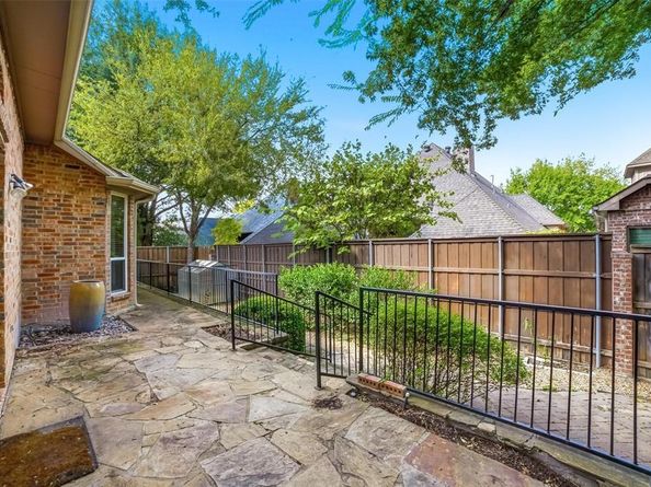 7909  Enclave Way , Dallas Texas 75218