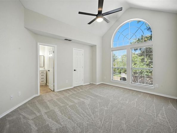 5945  River Bend  , Benbrook Texas 76132