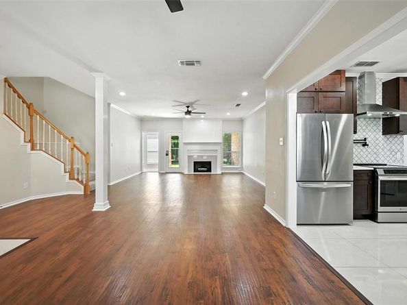 5945  River Bend  , Benbrook Texas 76132