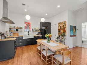 425  Brighton Avenue , Dallas Texas 75208