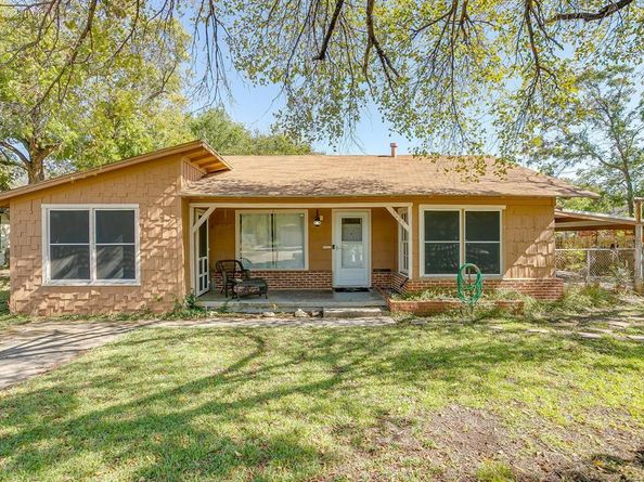 1005  Usher Street , Benbrook Texas 76126