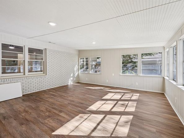 1514  Azalea Drive , Arlington Texas 76013