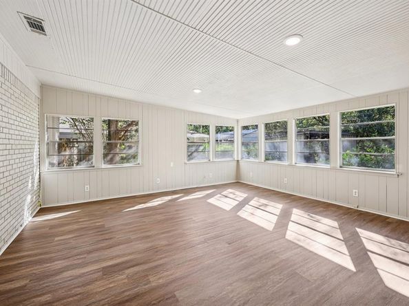 1514  Azalea Drive , Arlington Texas 76013