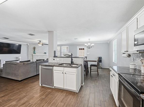 605  Jagera Way , Arlington Texas 76002