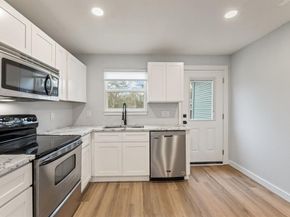 2512  Campbell Street , Fort Worth Texas 76105