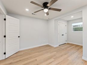 2512  Campbell Street , Fort Worth Texas 76105