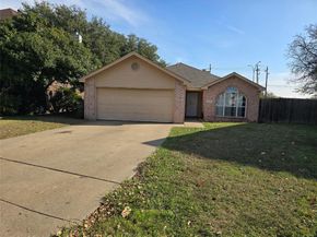 5537  Four Winds Drive , Arlington Texas 76018