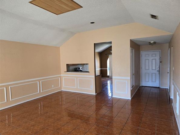 5537  Four Winds Drive , Arlington Texas 76018