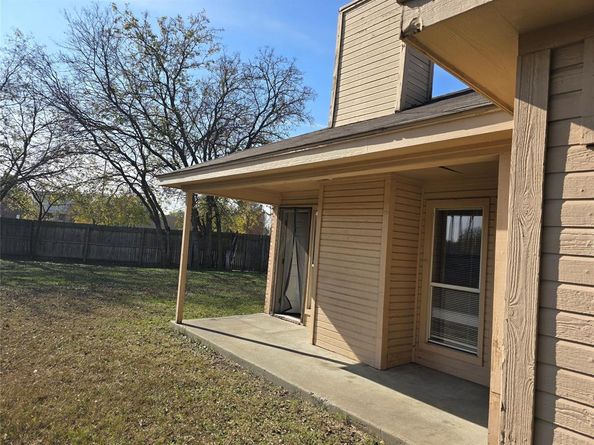 5537  Four Winds Drive , Arlington Texas 76018