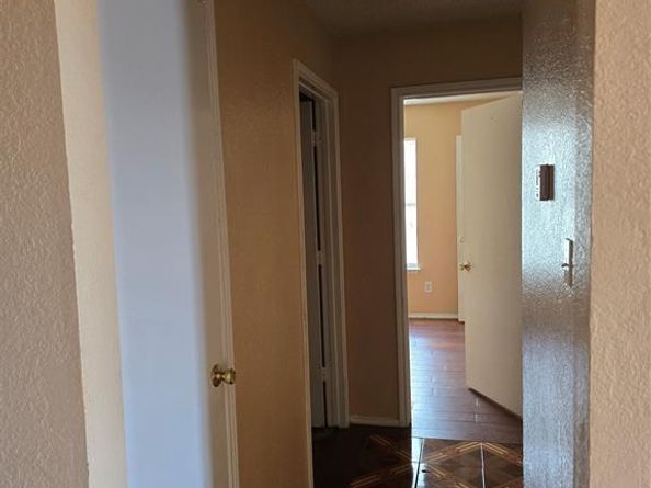 5537  Four Winds Drive , Arlington Texas 76018