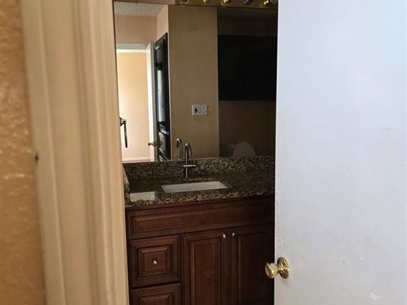 5537  Four Winds Drive , Arlington Texas 76018