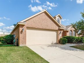 700  Lark Drive , Aubrey Texas 76227