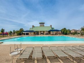 700  Lark Drive , Aubrey Texas 76227