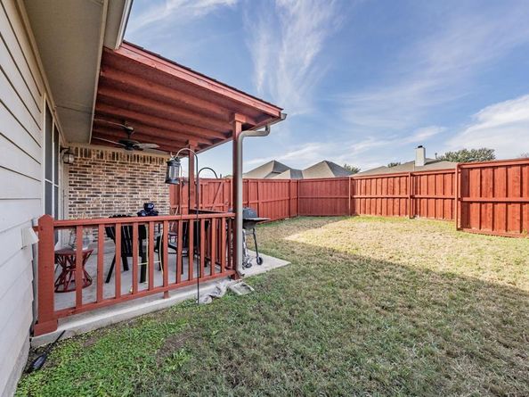 2937  Mayfair Lane , Lancaster Texas 75134