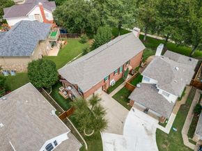 9428  Blue Jay Way , Irving Texas 75063