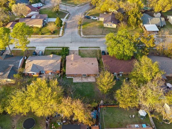 449  Springdale  , Grand Prairie Texas 75052