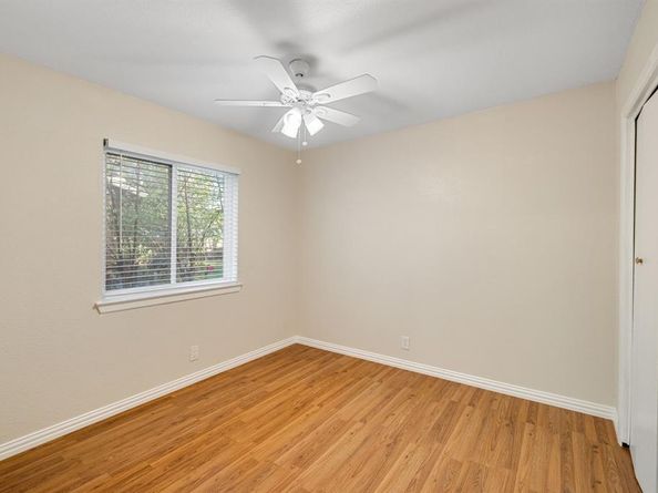 449  Springdale  , Grand Prairie Texas 75052