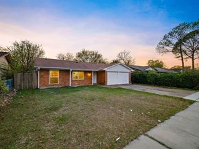 449  Springdale  , Grand Prairie Texas 75052