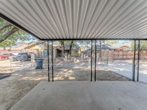 731 N Pleasant Woods Drive , Dallas Texas 75217