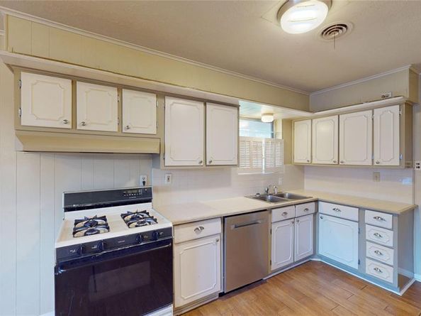 4936  Cockrell Avenue , Fort Worth Texas 76133