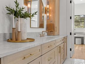 9917  Parkford Drive , Dallas Texas 75238