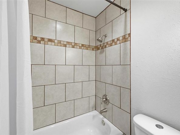 5910  Willow View Drive , Arlington Texas 76017