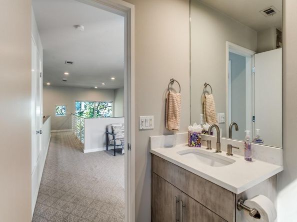 3352  Miro Place , Dallas Texas 75204