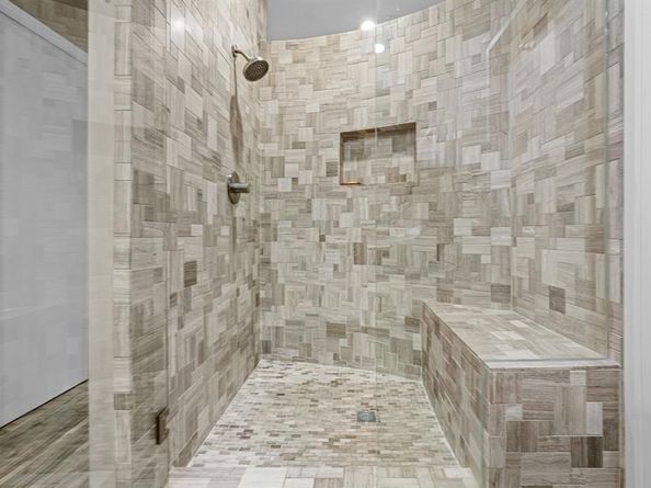 3352  Miro Place , Dallas Texas 75204