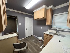 1515 E Waco Avenue , Dallas Texas 75216