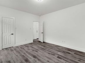 2827  Fernwood Avenue , Dallas Texas 75216