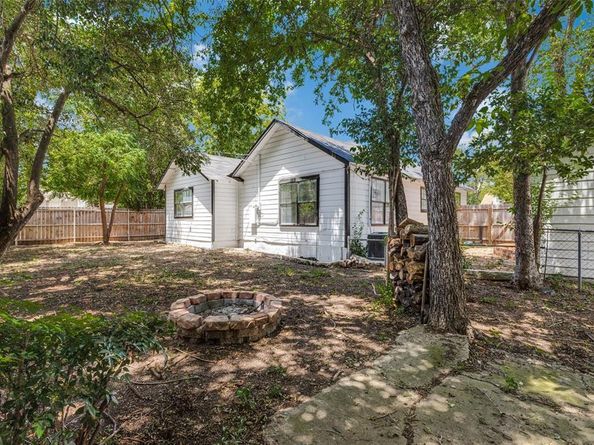 5415  Dartmouth Avenue , River Oaks Texas 76114