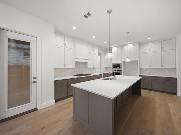 1831  Gem Drive , Rockwall Texas 75087