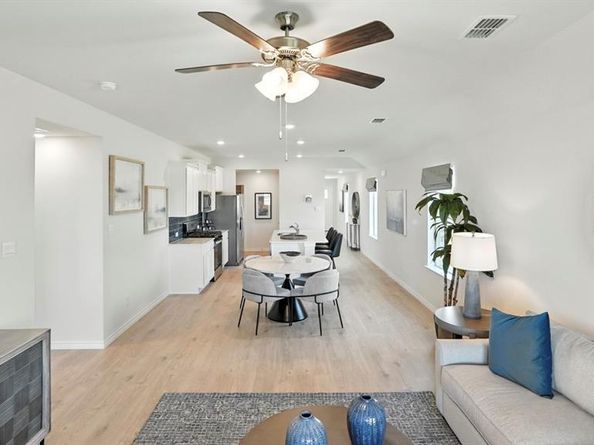 1318  Hopes Lake Drive , Princeton Texas 75407