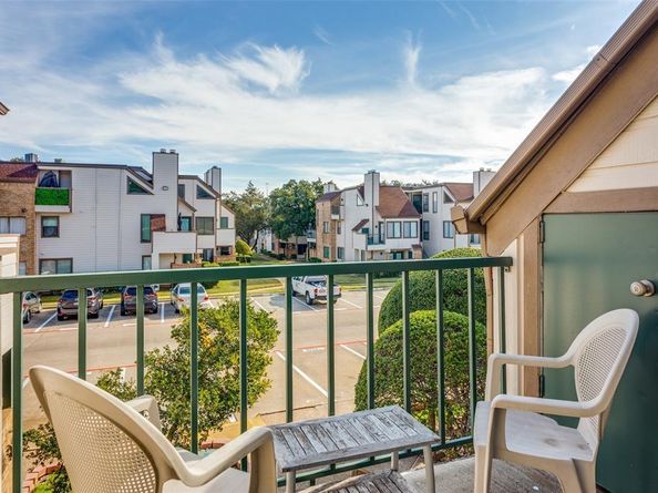 2310  Balsam Drive  B206, Arlington Texas 76006