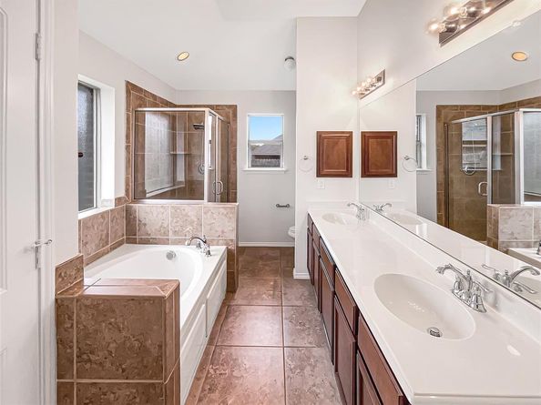 2206  Blue Bayou Drive , Dallas Texas 75253