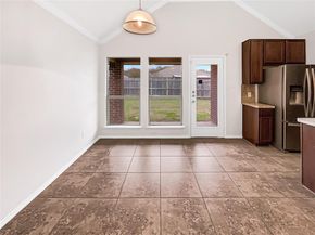 2206  Blue Bayou Drive , Dallas Texas 75253